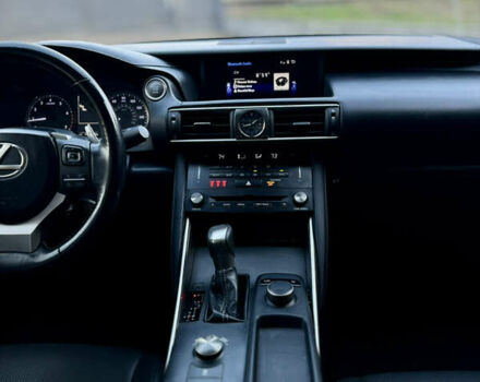 Білий Лексус ІС, об'ємом двигуна 2 л та пробігом 159 тис. км за 17799 $, фото 13 на Automoto.ua