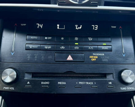 Білий Лексус ІС, об'ємом двигуна 2 л та пробігом 159 тис. км за 17799 $, фото 22 на Automoto.ua