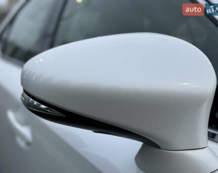 Білий Лексус ІС, об'ємом двигуна 2 л та пробігом 64 тис. км за 20500 $, фото 26 на Automoto.ua