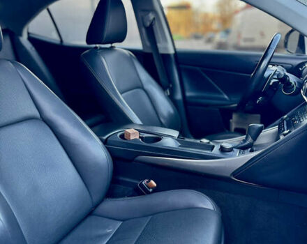 Білий Лексус ІС, об'ємом двигуна 2 л та пробігом 159 тис. км за 17799 $, фото 14 на Automoto.ua