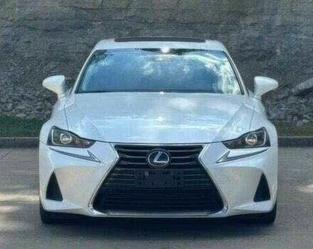 Белый Лексус ИС, объемом двигателя 3.5 л и пробегом 61 тыс. км за 5900 $, фото 1 на Automoto.ua