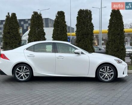Білий Лексус ІС, об'ємом двигуна 2 л та пробігом 64 тис. км за 20500 $, фото 1 на Automoto.ua