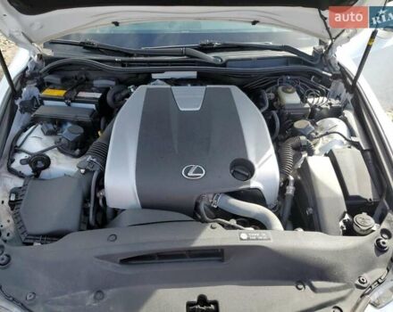 Білий Лексус ІС, об'ємом двигуна 0 л та пробігом 88 тис. км за 5700 $, фото 10 на Automoto.ua
