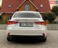 Білий Лексус ІС, об'ємом двигуна 2 л та пробігом 164 тис. км за 20000 $, фото 6 на Automoto.ua