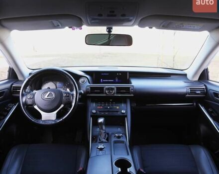 Білий Лексус ІС, об'ємом двигуна 2 л та пробігом 147 тис. км за 22900 $, фото 13 на Automoto.ua