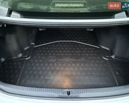 Білий Лексус ІС, об'ємом двигуна 2 л та пробігом 64 тис. км за 20500 $, фото 56 на Automoto.ua