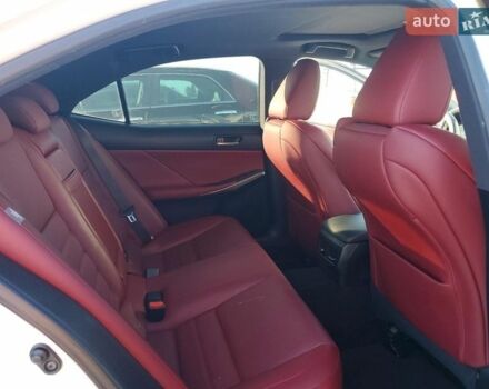 Білий Лексус ІС, об'ємом двигуна 2 л та пробігом 137 тис. км за 3500 $, фото 9 на Automoto.ua
