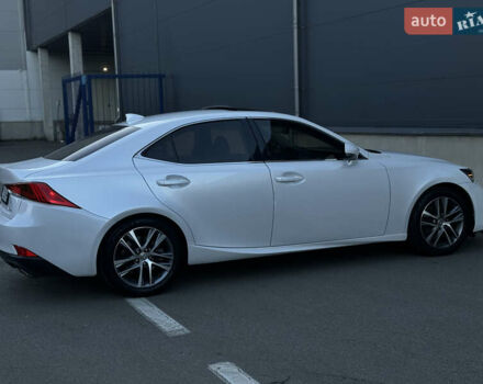 Білий Лексус ІС, об'ємом двигуна 2 л та пробігом 159 тис. км за 17799 $, фото 9 на Automoto.ua