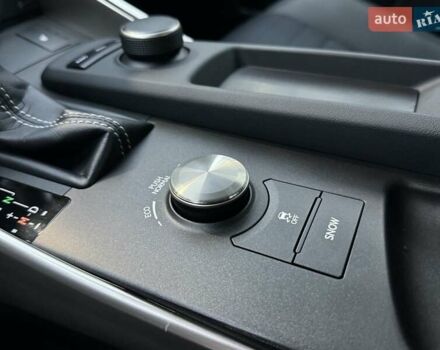 Білий Лексус ІС, об'ємом двигуна 2 л та пробігом 64 тис. км за 20500 $, фото 37 на Automoto.ua