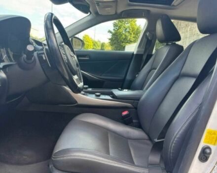 Белый Лексус ИС, объемом двигателя 3.5 л и пробегом 61 тыс. км за 5900 $, фото 7 на Automoto.ua