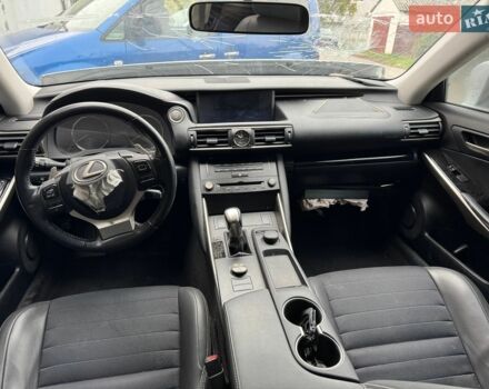 Білий Лексус ІС, об'ємом двигуна 2 л та пробігом 52 тис. км за 8800 $, фото 9 на Automoto.ua