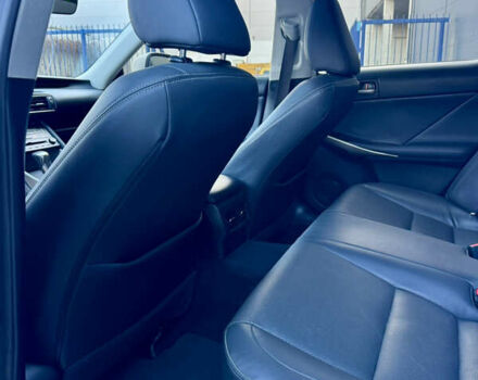 Білий Лексус ІС, об'ємом двигуна 2 л та пробігом 159 тис. км за 17799 $, фото 16 на Automoto.ua