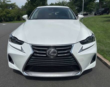 Белый Лексус ИС, объемом двигателя 3.5 л и пробегом 50 тыс. км за 11000 $, фото 1 на Automoto.ua