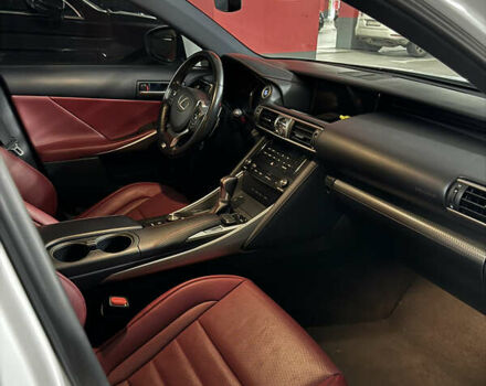 Белый Лексус ИС, объемом двигателя 2 л и пробегом 113 тыс. км за 22000 $, фото 9 на Automoto.ua