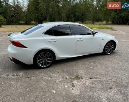 Белый Лексус ИС, объемом двигателя 2 л и пробегом 117 тыс. км за 19900 $, фото 4 на Automoto.ua
