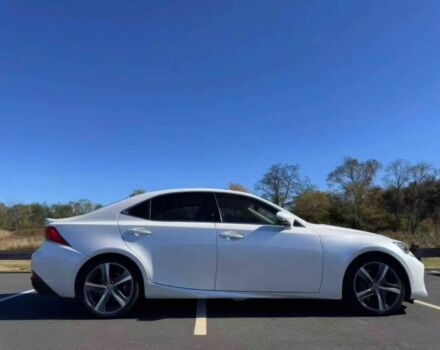 Белый Лексус ИС, объемом двигателя 3.5 л и пробегом 41 тыс. км за 8500 $, фото 6 на Automoto.ua