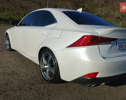 Белый Лексус ИС, объемом двигателя 3.46 л и пробегом 61 тыс. км за 26000 $, фото 4 на Automoto.ua