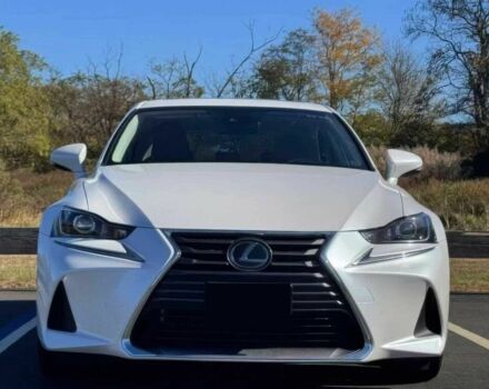 Белый Лексус ИС, объемом двигателя 3.5 л и пробегом 41 тыс. км за 8500 $, фото 1 на Automoto.ua