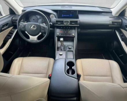 Белый Лексус ИС, объемом двигателя 3.5 л и пробегом 41 тыс. км за 8500 $, фото 8 на Automoto.ua