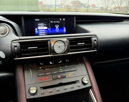 Белый Лексус ИС, объемом двигателя 2 л и пробегом 42 тыс. км за 20900 $, фото 34 на Automoto.ua