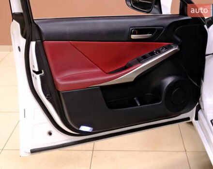 Белый Лексус ИС, объемом двигателя 3.46 л и пробегом 66 тыс. км за 19900 $, фото 33 на Automoto.ua