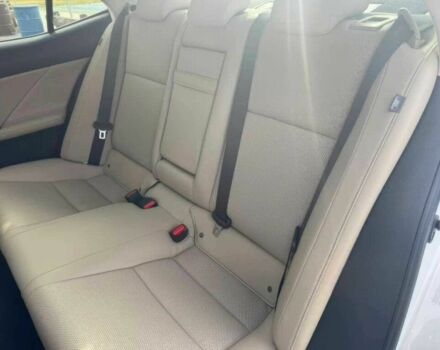 Белый Лексус ИС, объемом двигателя 3.5 л и пробегом 41 тыс. км за 8500 $, фото 10 на Automoto.ua