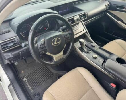 Белый Лексус ИС, объемом двигателя 3.5 л и пробегом 41 тыс. км за 8500 $, фото 7 на Automoto.ua