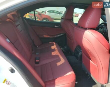 Белый Лексус ИС, объемом двигателя 2 л и пробегом 135 тыс. км за 7100 $, фото 9 на Automoto.ua
