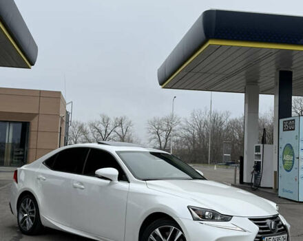 Белый Лексус ИС, объемом двигателя 2 л и пробегом 42 тыс. км за 20900 $, фото 6 на Automoto.ua