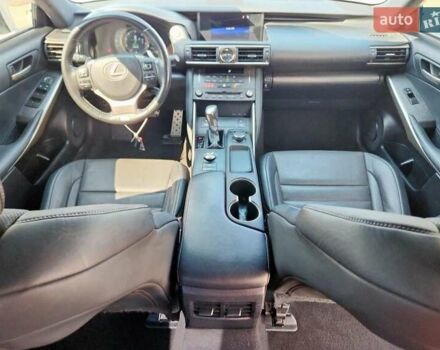 Лексус ІС 2019 у Дніпро (Дніпропетровську) на Automoto.ua Білий Лексус ІС, об'ємом двигуна 2 л та пробігом 99 тис. км за 6800 $, фото 7 на Automoto.ua