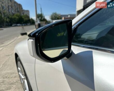 Білий Лексус ІС, об'ємом двигуна 2 л та пробігом 23 тис. км за 39900 $, фото 6 на Automoto.ua