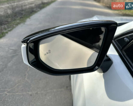 Білий Лексус ІС, об'ємом двигуна 3.46 л та пробігом 55 тис. км за 45000 $, фото 34 на Automoto.ua