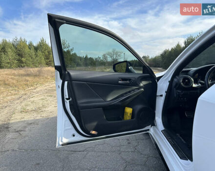 Білий Лексус ІС, об'ємом двигуна 3.46 л та пробігом 55 тис. км за 45000 $, фото 10 на Automoto.ua