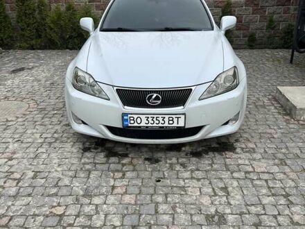 Белый Лексус ИС, объемом двигателя 2.23 л и пробегом 254 тыс. км за 9199 $, фото 1 на Automoto.ua