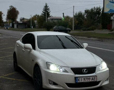 Белый Лексус ИС, объемом двигателя 2.23 л и пробегом 305 тыс. км за 8700 $, фото 1 на Automoto.ua