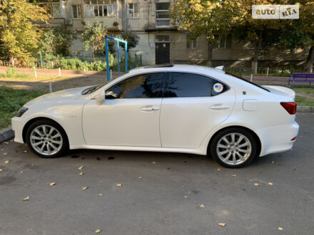 Білий Лексус ІС, об'ємом двигуна 3 л та пробігом 291 тис. км за 8200 $, фото 1 на Automoto.ua