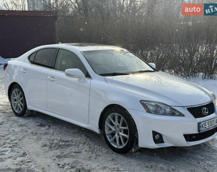 Белый Лексус ИС, объемом двигателя 2.5 л и пробегом 226 тыс. км за 11000 $, фото 1 на Automoto.ua