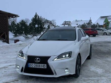 Белый Лексус ИС, объемом двигателя 2.49 л и пробегом 297 тыс. км за 12500 $, фото 1 на Automoto.ua