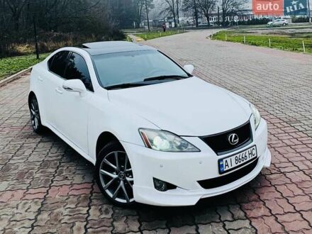 Білий Лексус ІС, об'ємом двигуна 2.5 л та пробігом 218 тис. км за 9500 $, фото 1 на Automoto.ua