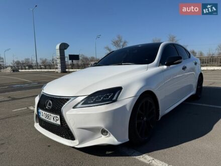 Белый Лексус ИС, объемом двигателя 2.5 л и пробегом 150 тыс. км за 12500 $, фото 1 на Automoto.ua