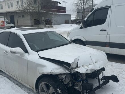 Білий Лексус ІС, об'ємом двигуна 2.5 л та пробігом 265 тис. км за 7000 $, фото 1 на Automoto.ua