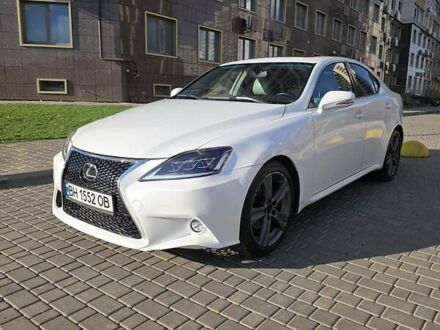 Белый Лексус ИС, объемом двигателя 2.5 л и пробегом 157 тыс. км за 13500 $, фото 1 на Automoto.ua