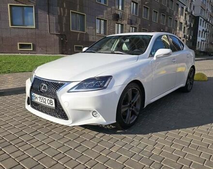 Белый Лексус ИС, объемом двигателя 2.5 л и пробегом 157 тыс. км за 13500 $, фото 1 на Automoto.ua