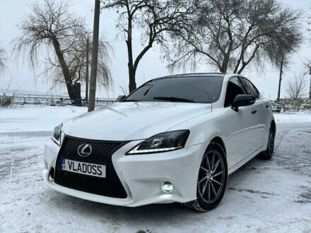 Білий Лексус ІС, об'ємом двигуна 2.5 л та пробігом 160 тис. км за 12000 $, фото 1 на Automoto.ua