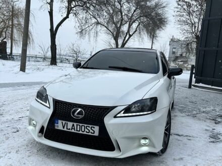 Белый Лексус ИС, объемом двигателя 2.5 л и пробегом 160 тыс. км за 12000 $, фото 1 на Automoto.ua