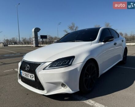 Белый Лексус ИС, объемом двигателя 2.5 л и пробегом 150 тыс. км за 12500 $, фото 1 на Automoto.ua