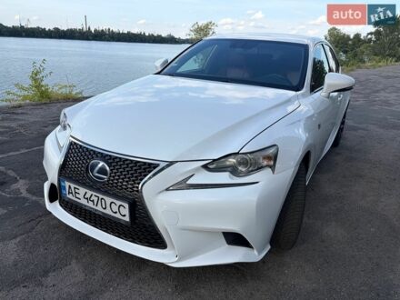 Білий Лексус ІС, об'ємом двигуна 2.49 л та пробігом 222 тис. км за 14500 $, фото 1 на Automoto.ua