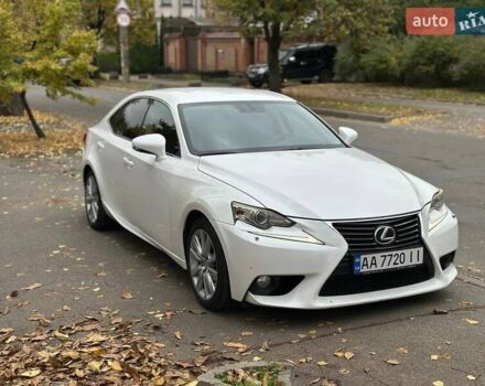 Білий Лексус ІС, об'ємом двигуна 2.5 л та пробігом 122 тис. км за 16500 $, фото 1 на Automoto.ua