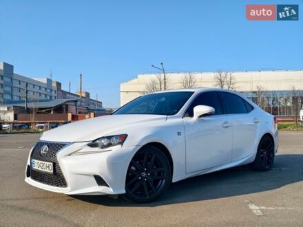 Белый Лексус ИС, объемом двигателя 2.5 л и пробегом 121 тыс. км за 16500 $, фото 1 на Automoto.ua