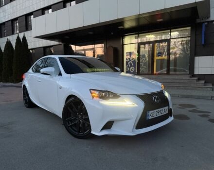 Белый Лексус ИС, объемом двигателя 2.5 л и пробегом 185 тыс. км за 14900 $, фото 1 на Automoto.ua